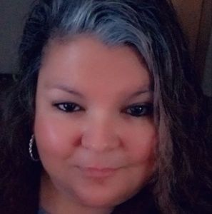 Meet your Posher, Tina